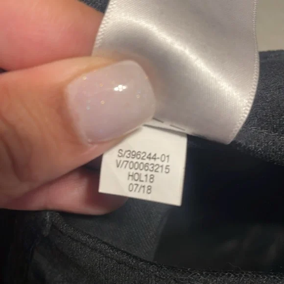 Banana Republic Velvet Jeans - Picture 6 of 6